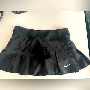 Nike Pleated Black Skort
